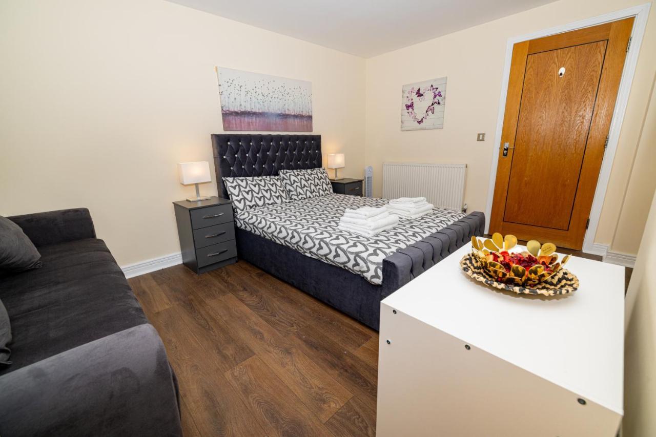 Two Bed Apartment Near Canary Wharf Londres Exterior foto