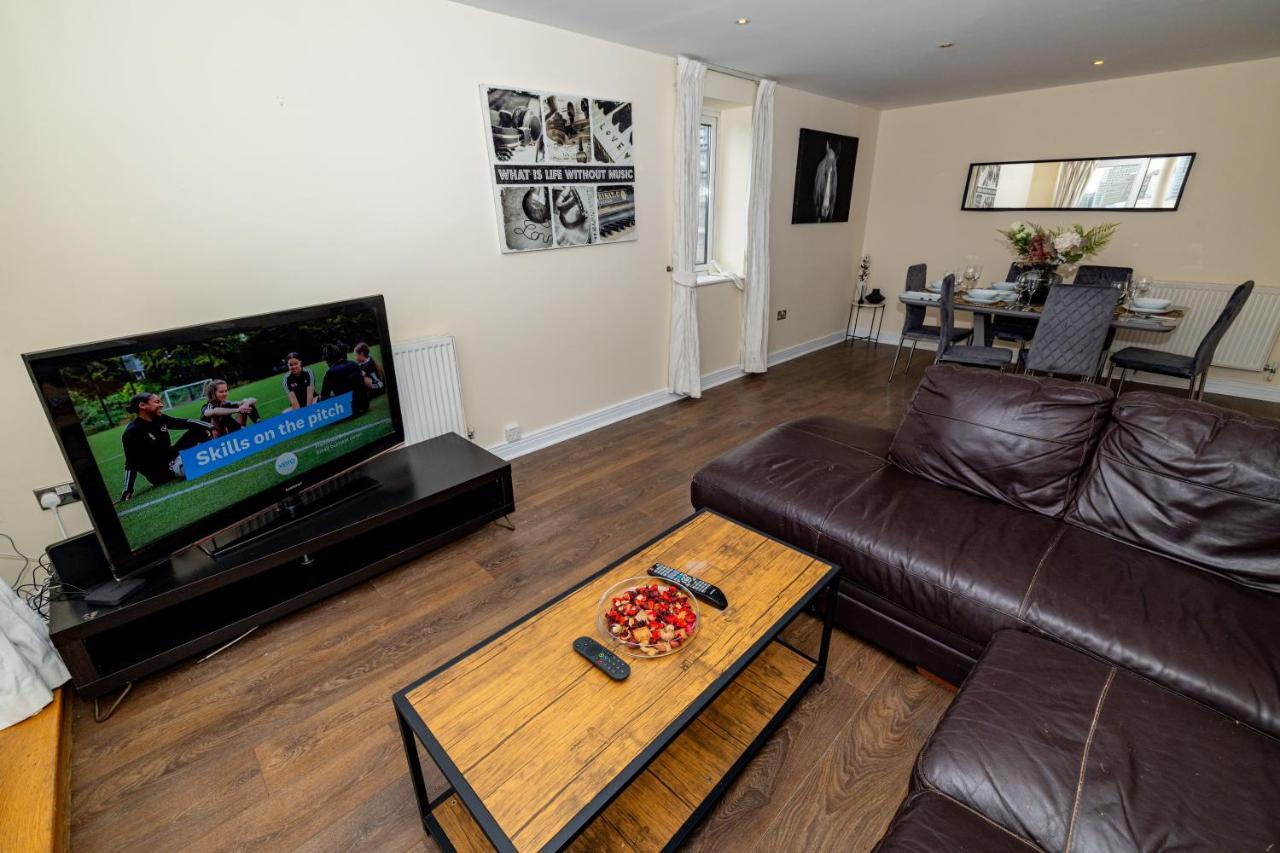 Two Bed Apartment Near Canary Wharf Londres Exterior foto
